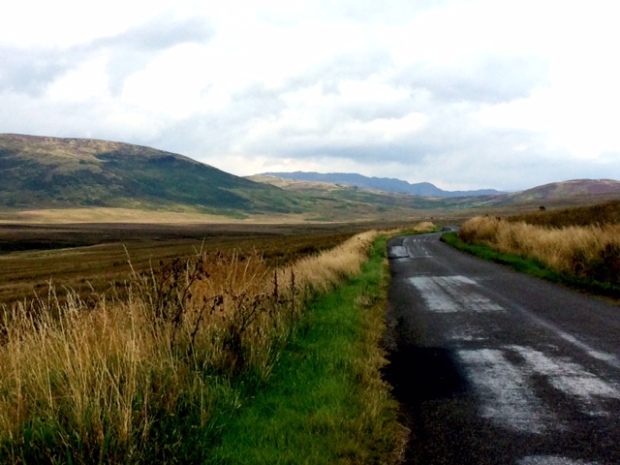 The B827 high road to Comrie